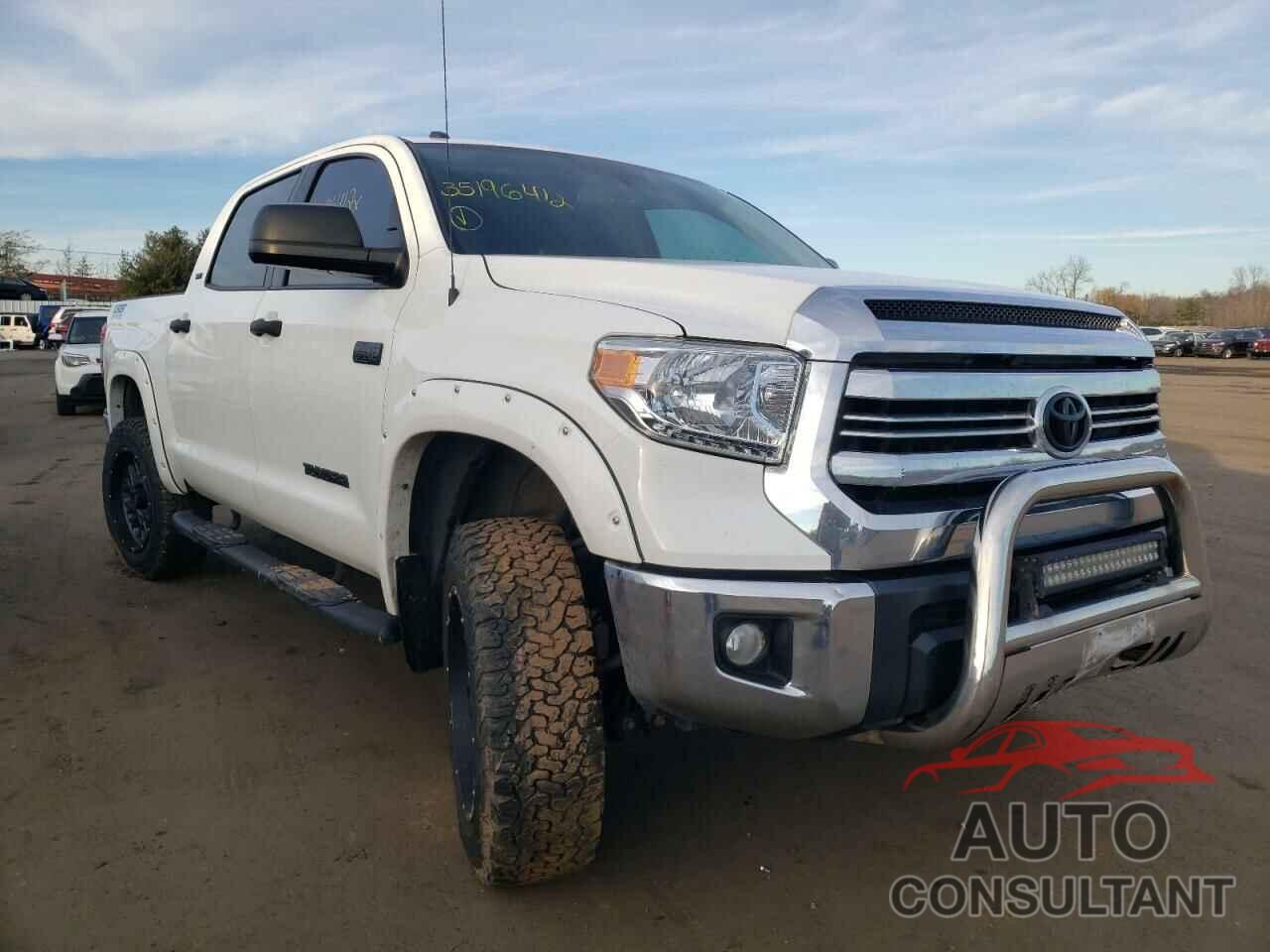 TOYOTA TUNDRA 2017 - 5TFDW5F13HX632040