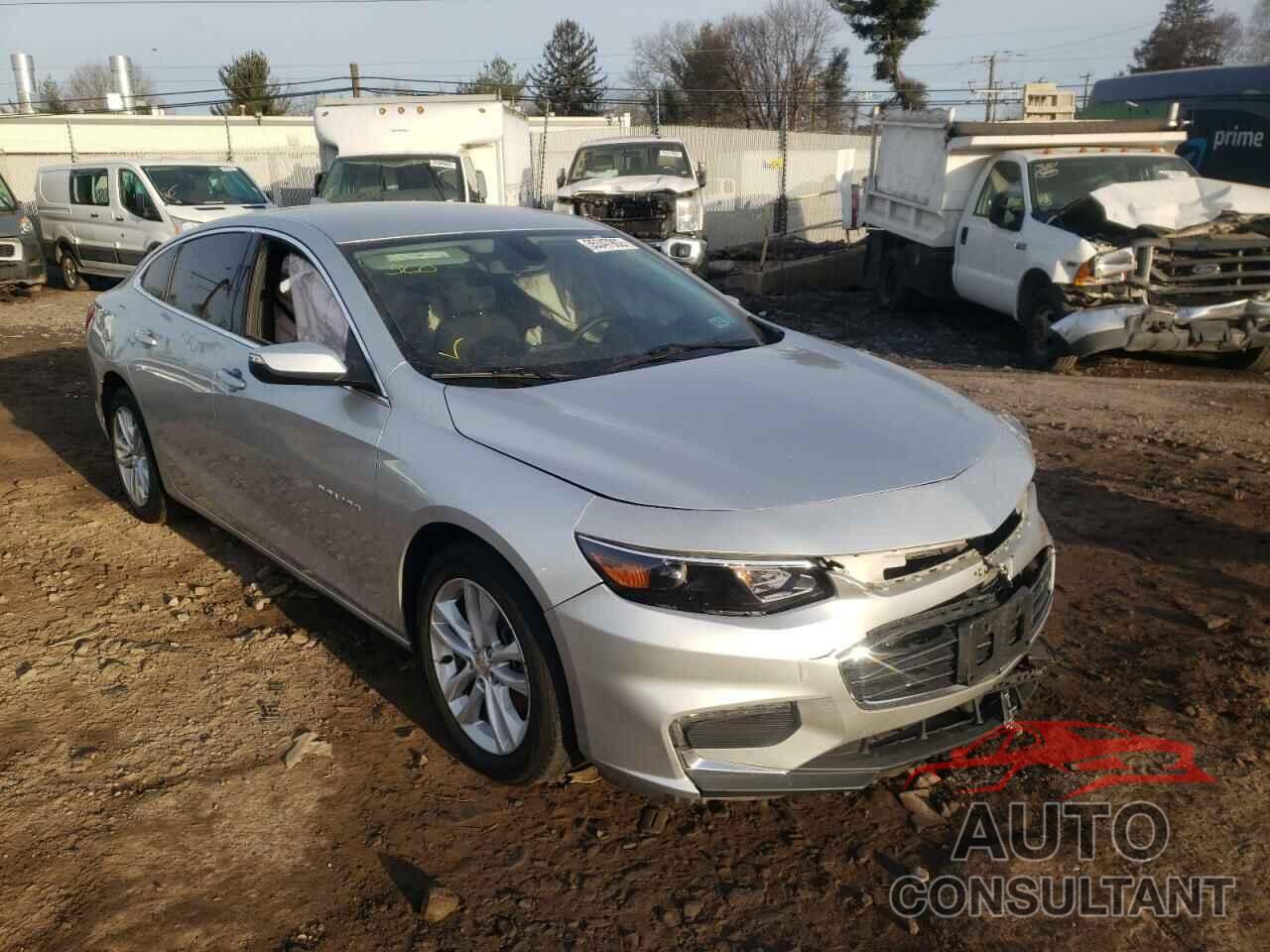 CHEVROLET MALIBU 2018 - 1G1ZD5ST2JF262609