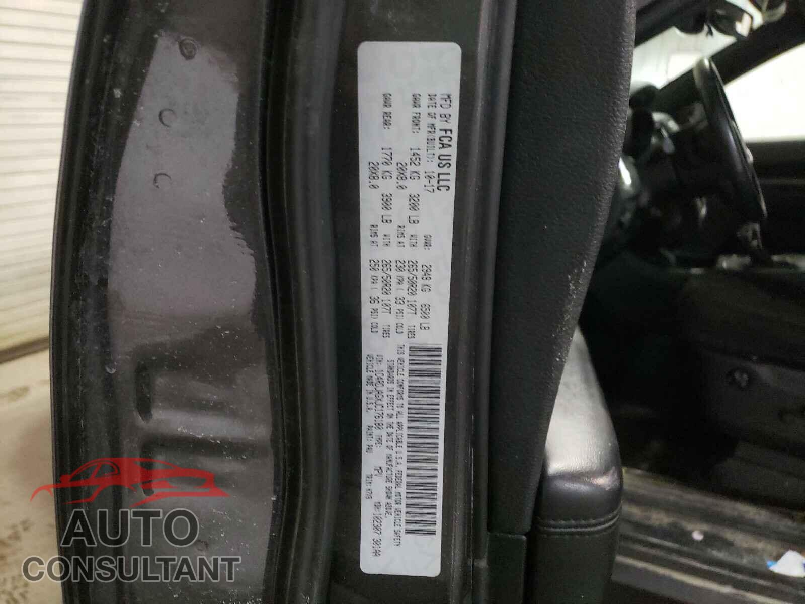 DODGE DURANGO 2018 - 1C4RDJAGXJC176180