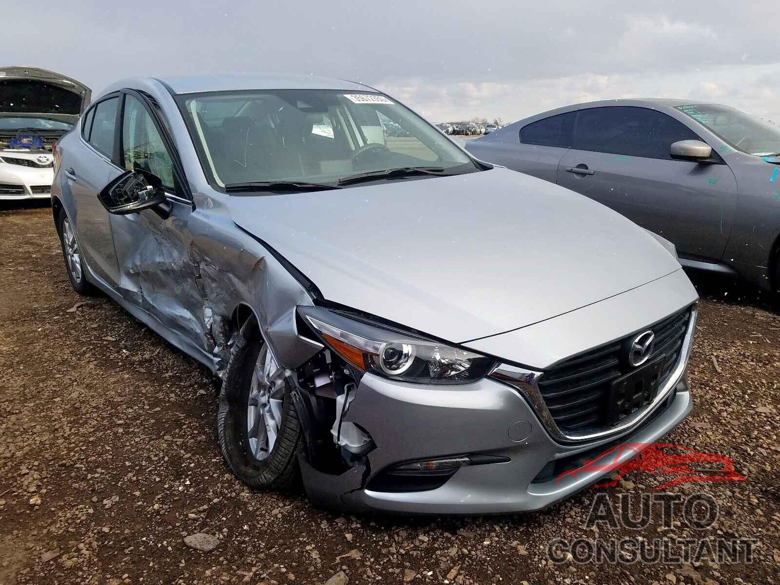 MAZDA 3 2018 - 3MZBN1U75JM201508