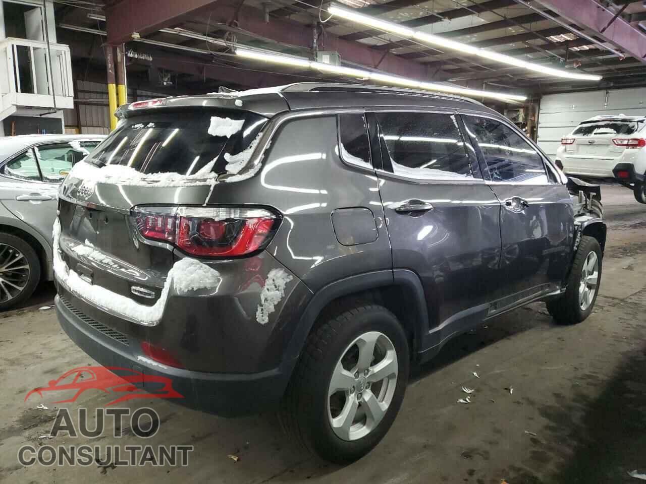 JEEP COMPASS 2018 - 3C4NJDBB3JT361008