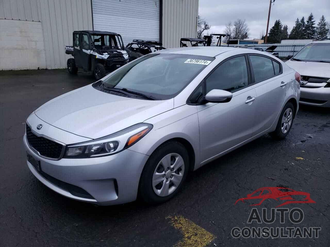 KIA FORTE 2018 - 3KPFK4A76JE209002