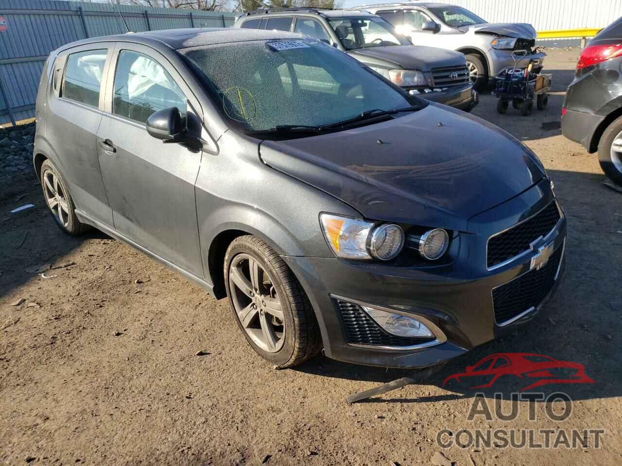 CHEVROLET SONIC 2016 - 1G1JG6SB0G4110799