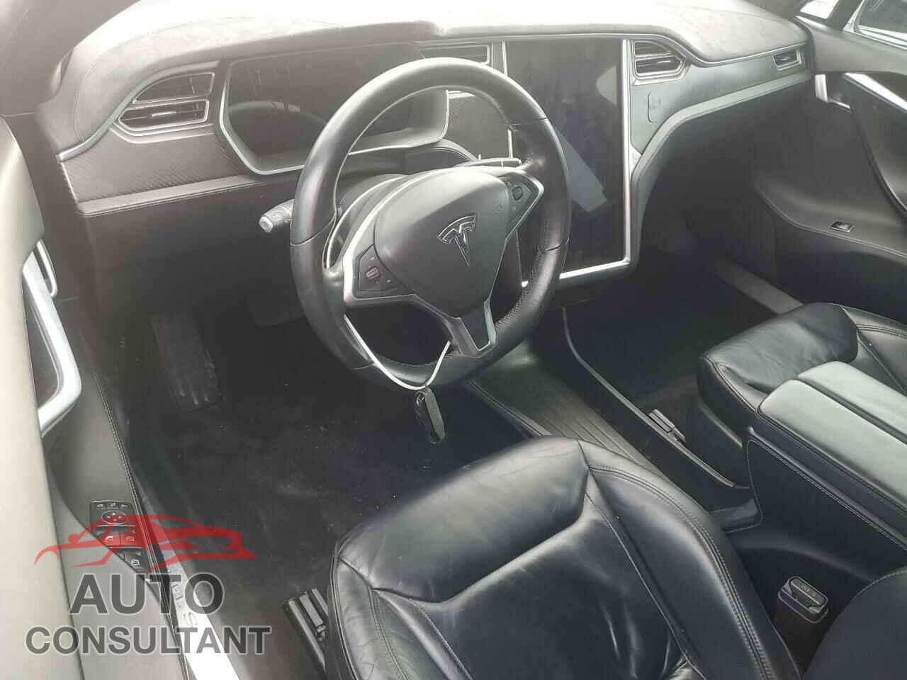 TESLA MODEL S 2015 - 5YJSA1E23FF119743