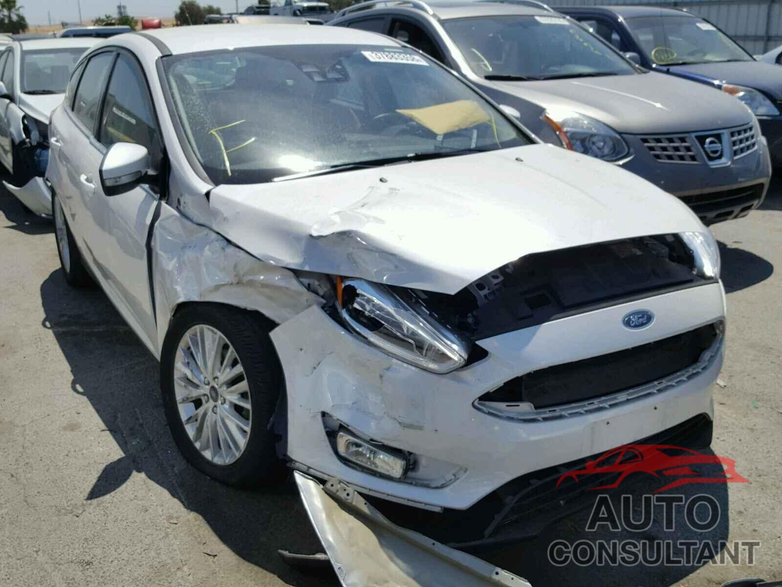 FORD FOCUS 2016 - 1FADP3N25GL213114