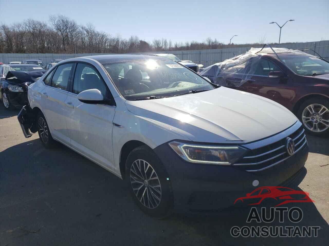 VOLKSWAGEN JETTA 2019 - 3VWE57BU5KM046047