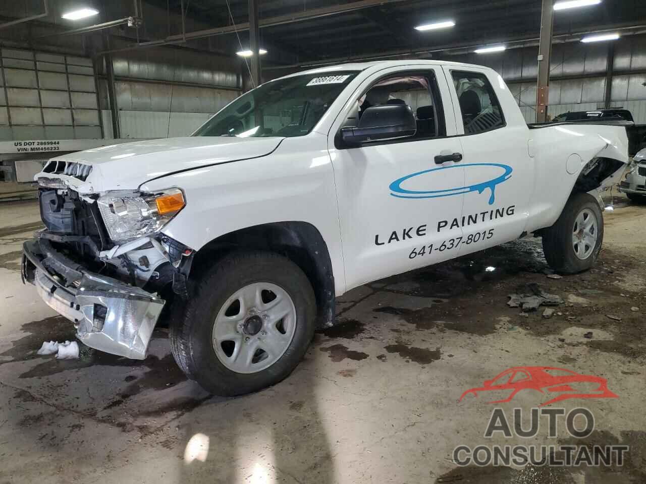 TOYOTA TUNDRA 2016 - 5TFUM5F10GX066438