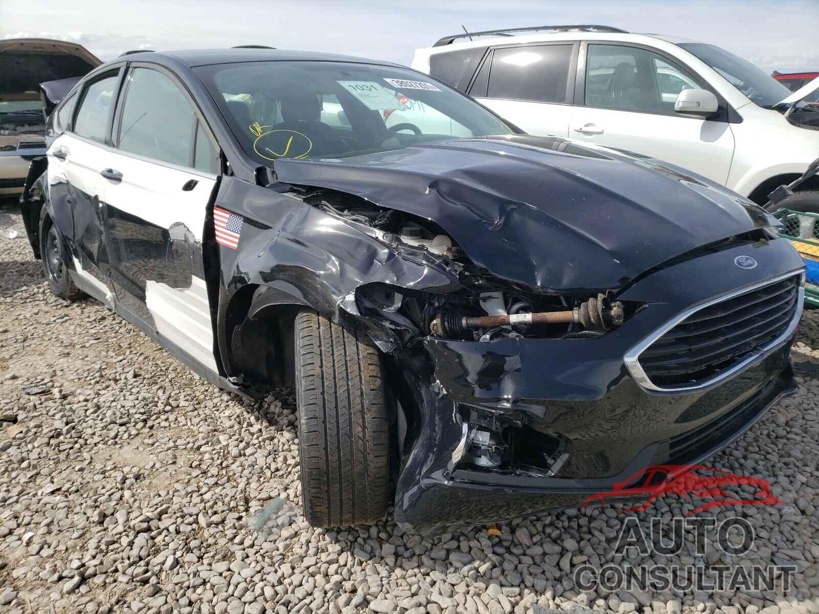 FORD FUSION 2019 - 3FA6P0AU9KR151645