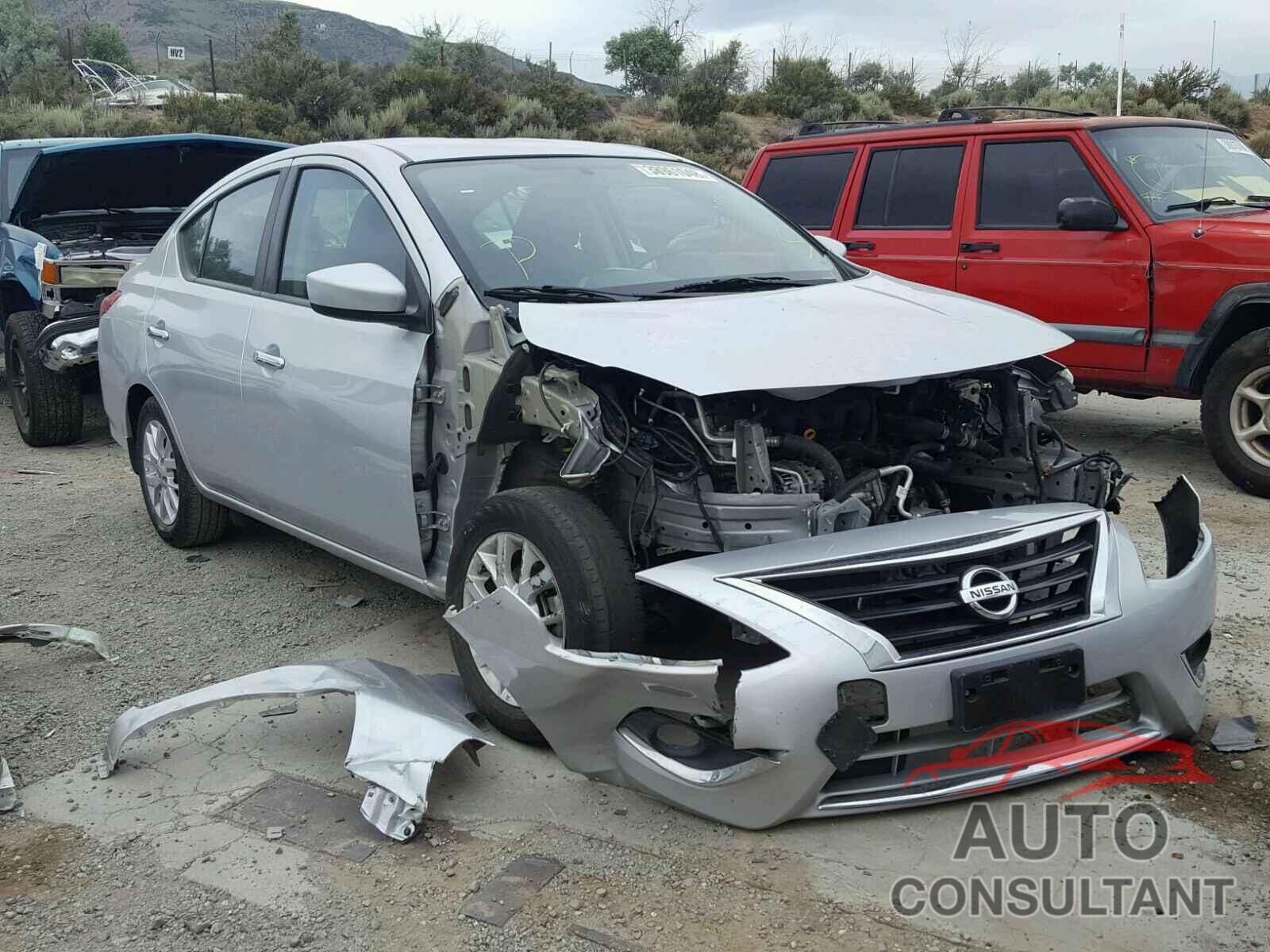 NISSAN VERSA 2017 - 3N1CN7AP1HL804490
