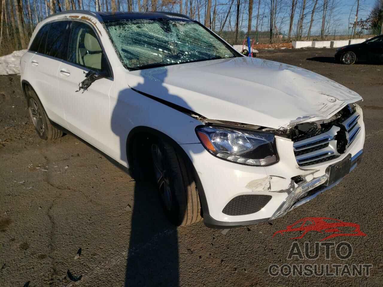 MERCEDES-BENZ GLC-CLASS 2016 - WDC0G4KB5GF093312