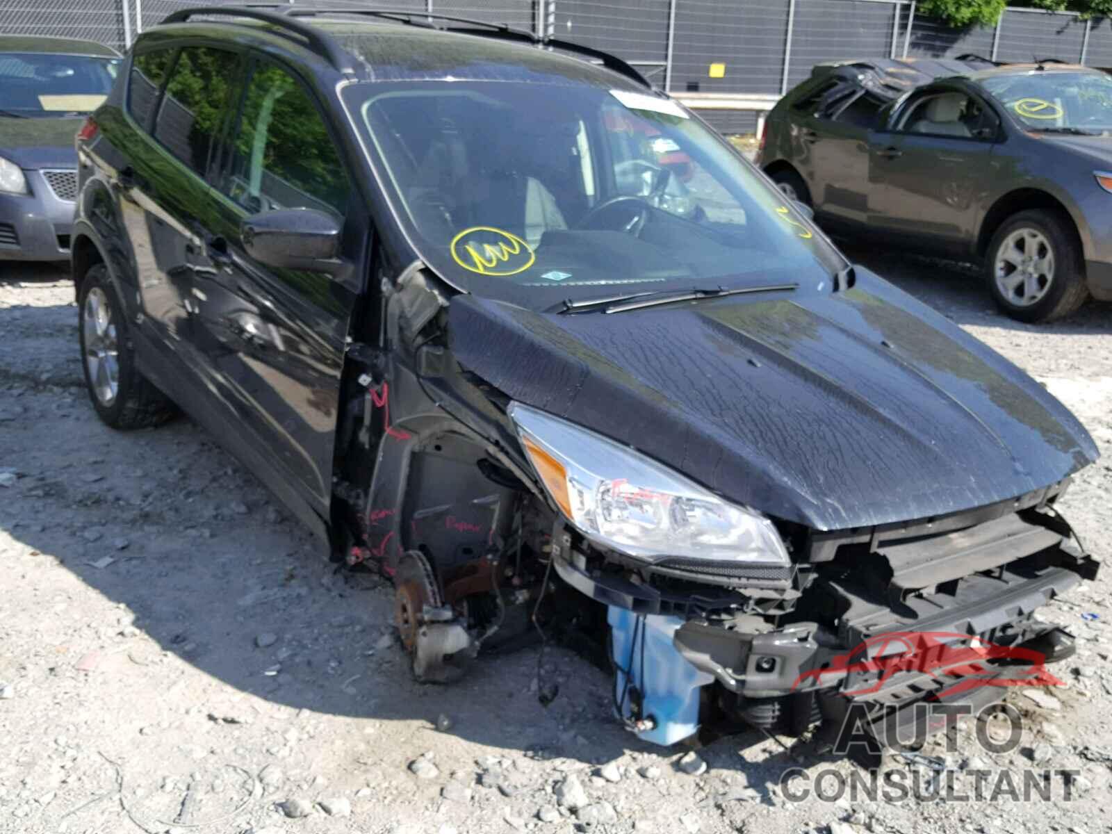 FORD ESCAPE 2015 - 1FMCU9G95FUB89526