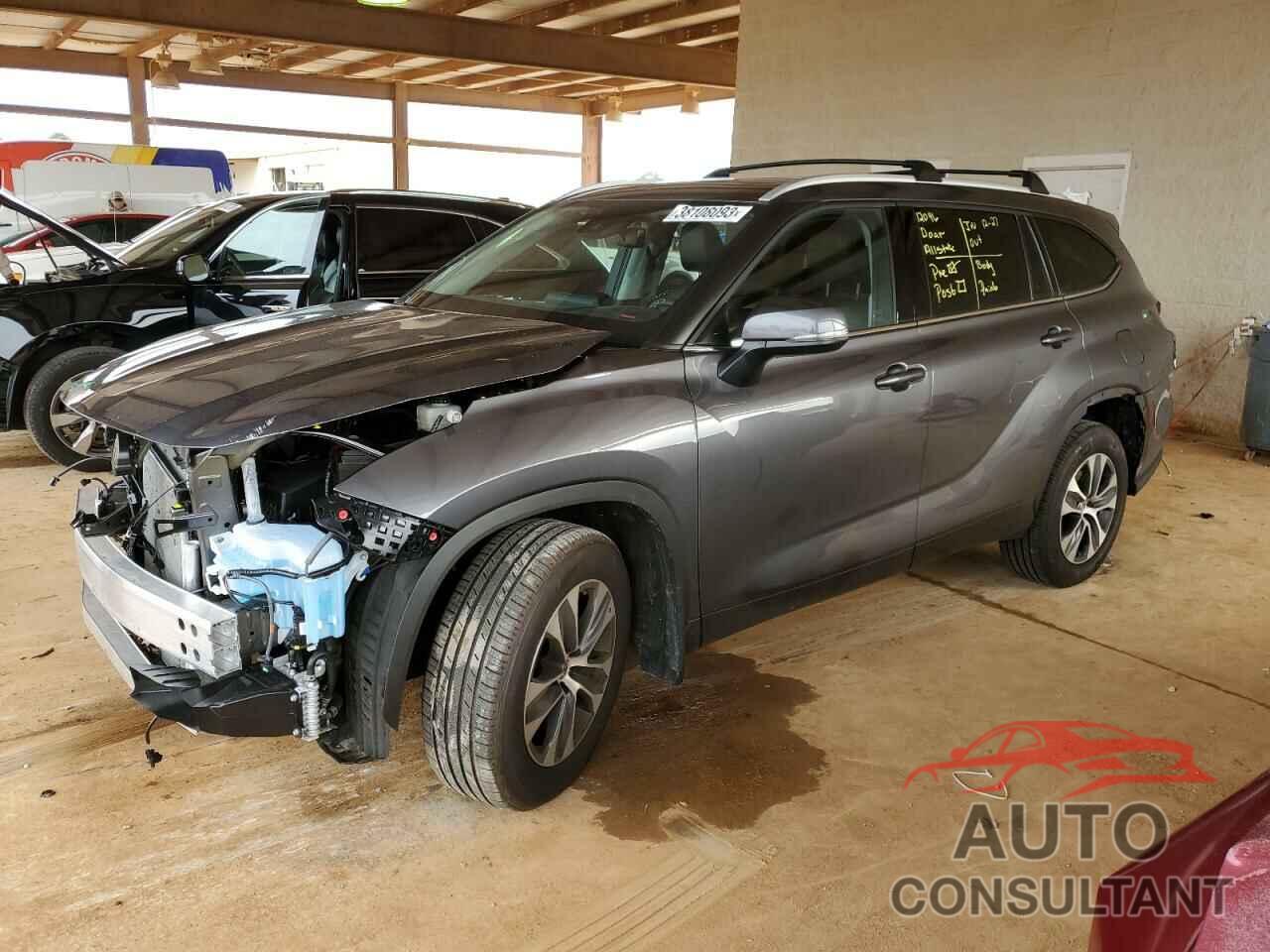 TOYOTA HIGHLANDER 2022 - 5TDGZRBH8NS587001
