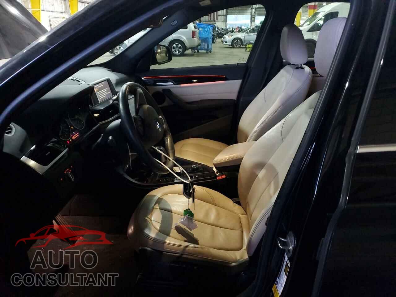 BMW X1 2017 - WBXHT3C35H5F70212