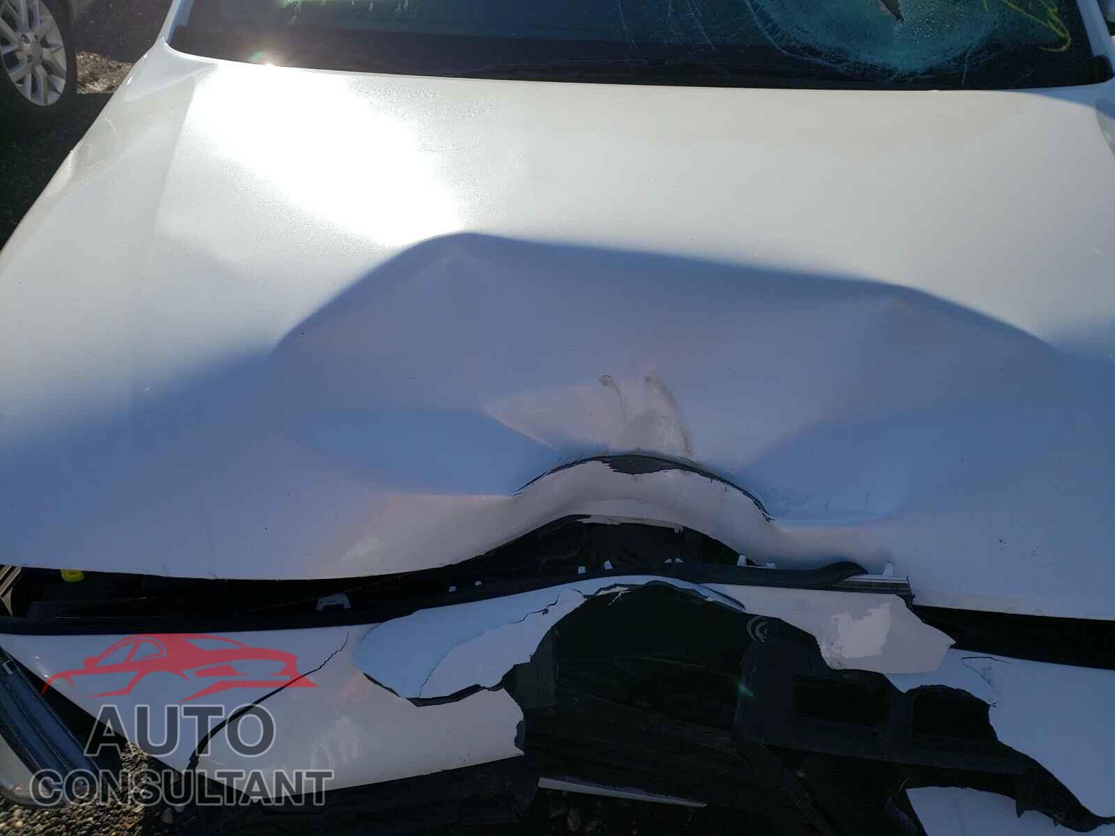 HYUNDAI ACCENT 2018 - 3KPC24A39JE030758