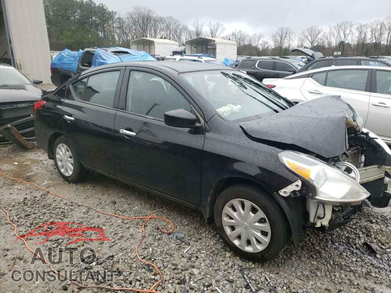 NISSAN VERSA 2017 - 3N1CN7AP2HL833996
