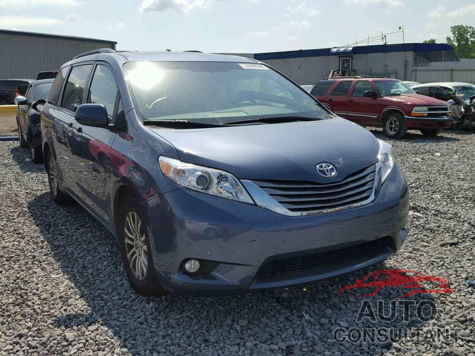 TOYOTA SIENNA 2015 - 5TDYK3DC6FS648242