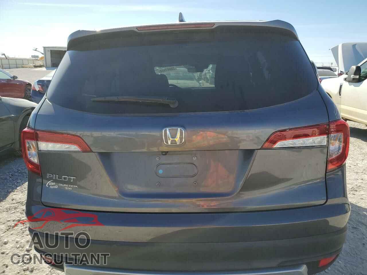 HONDA PILOT 2020 - 5FNYF5H53LB010364