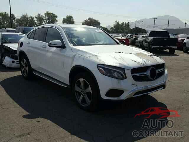 MERCEDES-BENZ GLC300 2017 - WDC0J4KB9HF250178