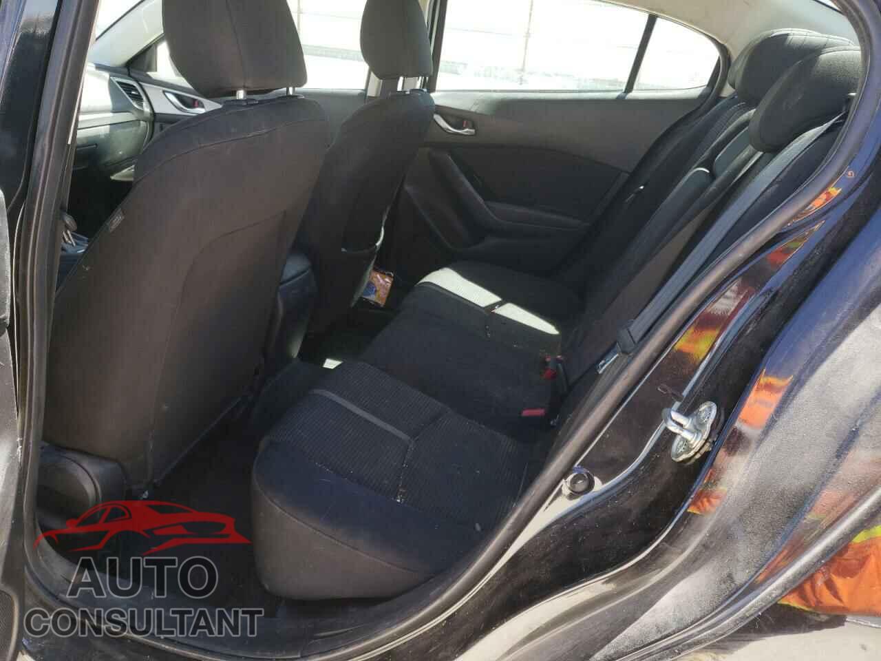 MAZDA 3 2017 - 3MZBN1U79HM137516