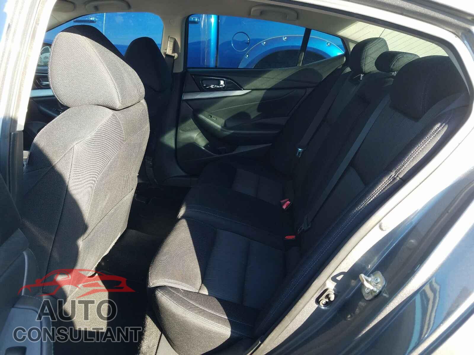 NISSAN MAXIMA 2017 - 1N4AA6AP1HC419037