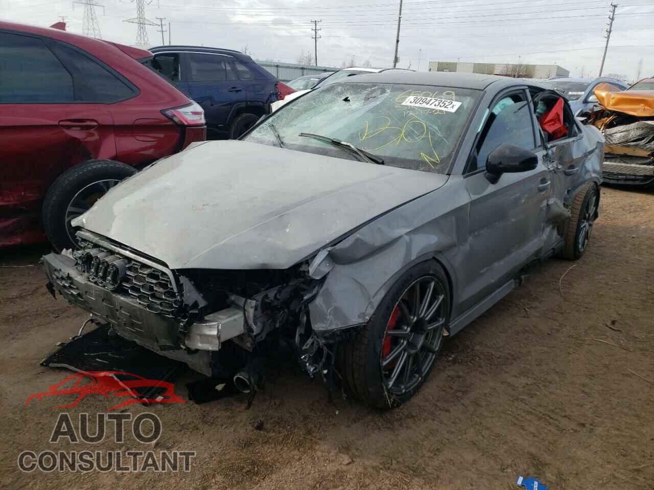 AUDI RS3 2019 - WUABWGFF2KA907179