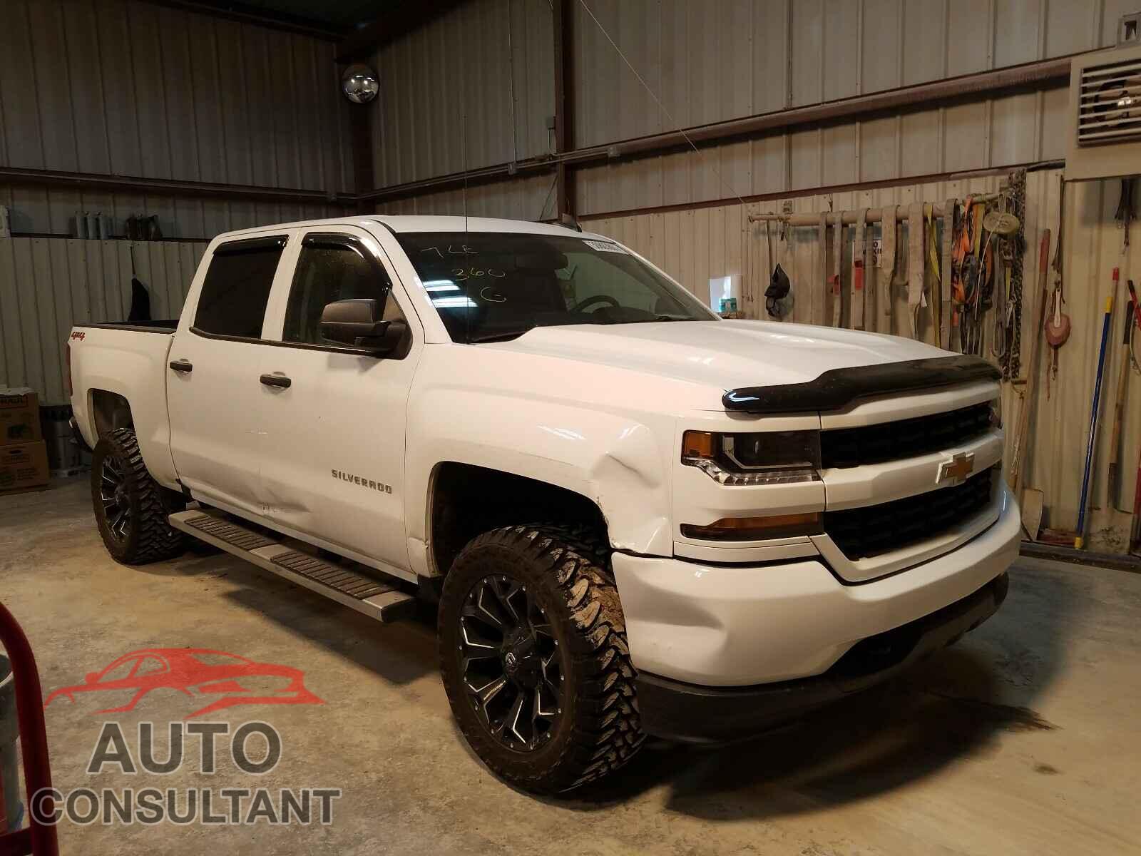 CHEVROLET SILVERADO 2018 - 3GCUKPEC5JG482257