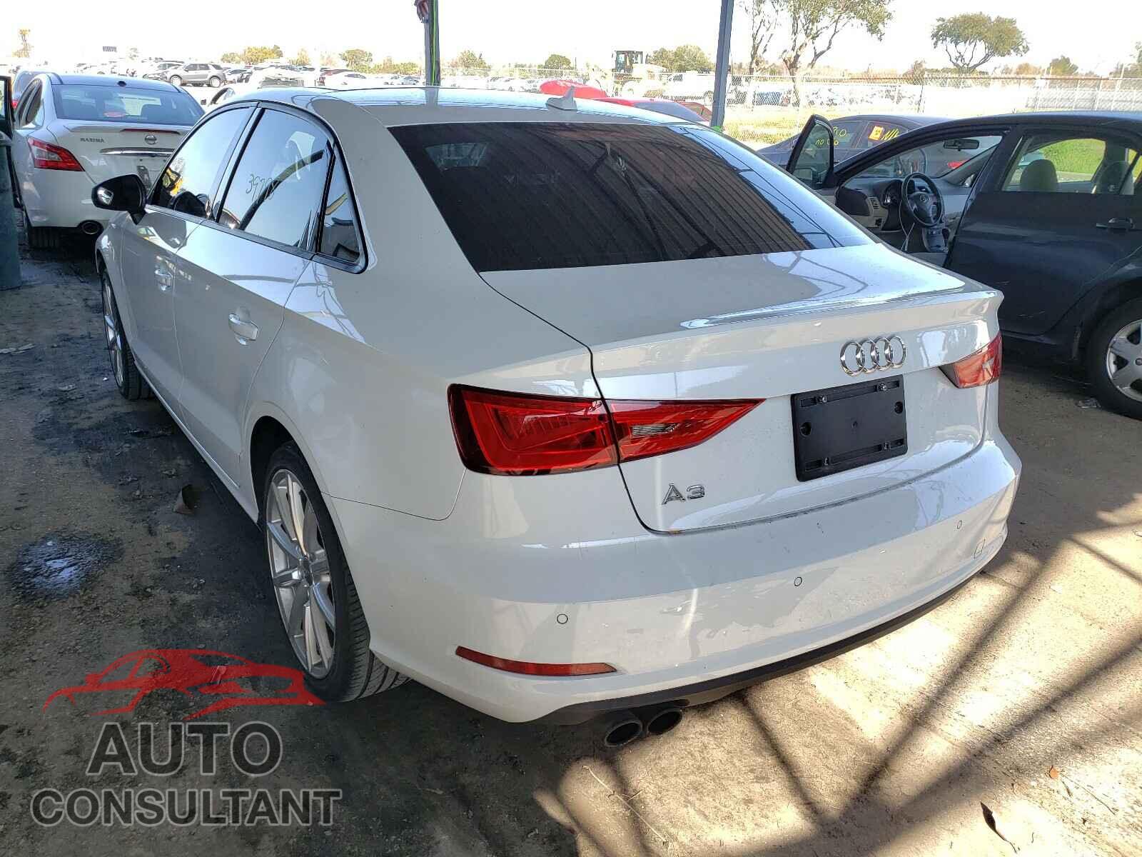 AUDI A3 2015 - 3N1CE2CP1HL382009