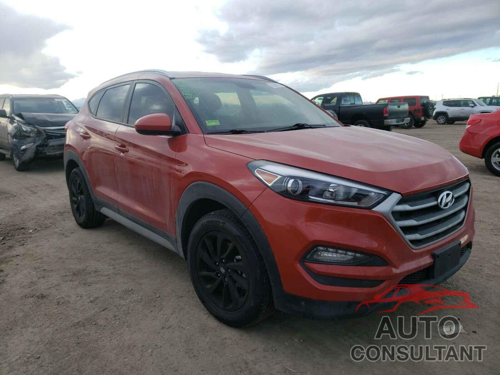 HYUNDAI TUCSON 2018 - KM8J3CA42JU611359