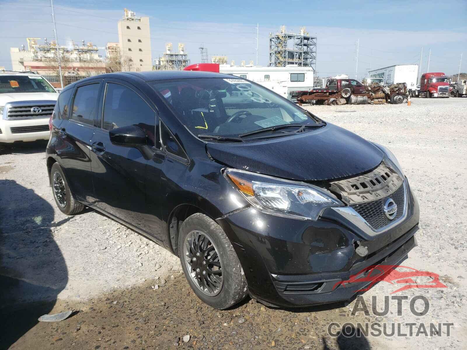 NISSAN VERSA 2017 - 3N1CE2CP1HL378302