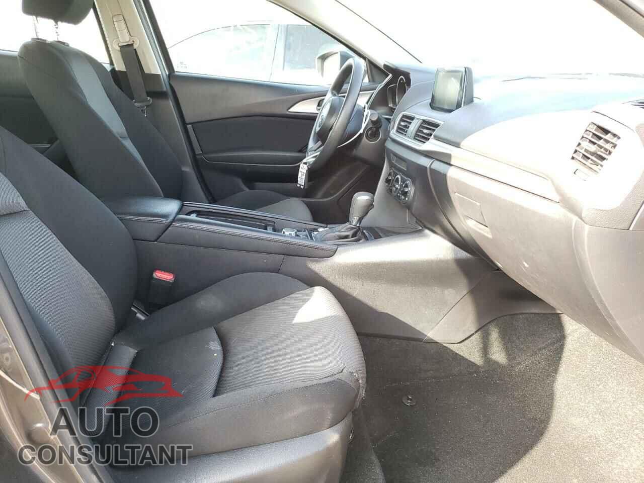 MAZDA 3 2017 - 3MZBN1K7XHM100851