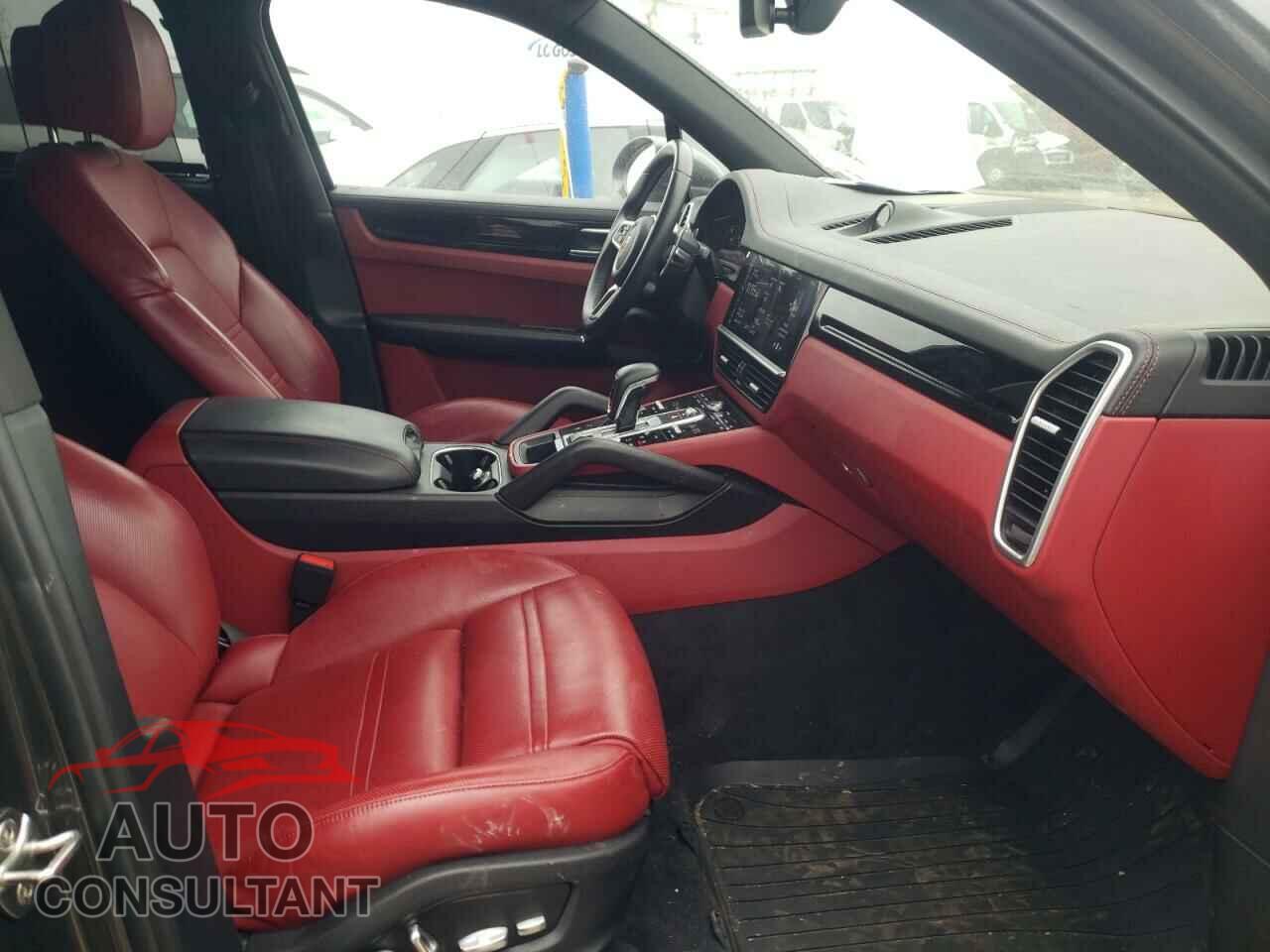 PORSCHE CAYENNE 2019 - WP1AE2AY3KDA51587