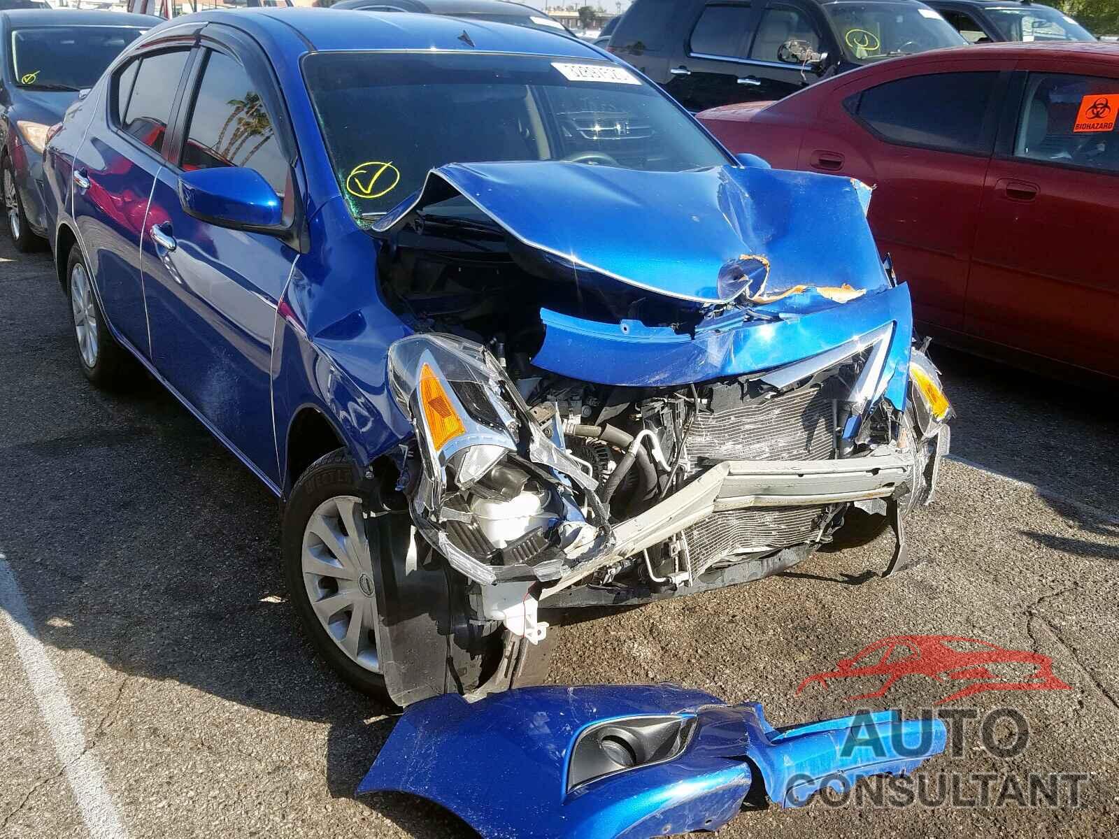 NISSAN VERSA 2017 - JTMBFREV2JJ236788