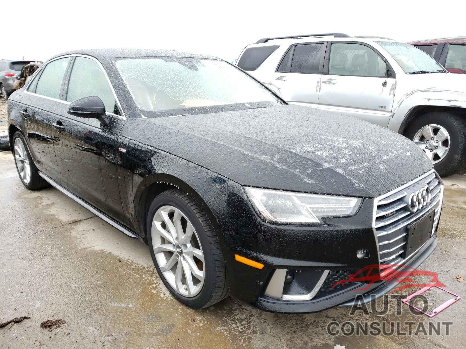 AUDI A4 2019 - WAUDNAF42KA100713