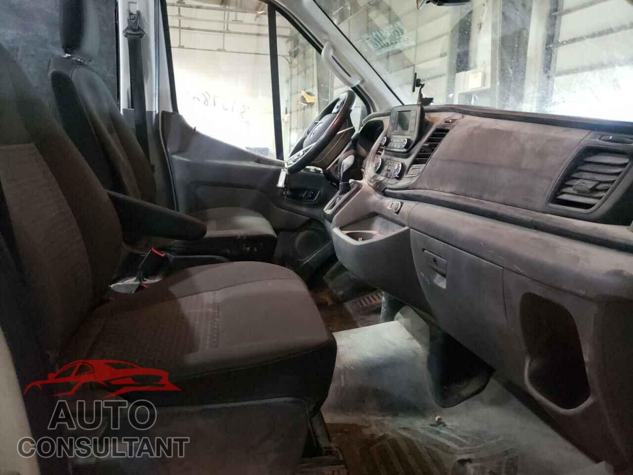 FORD TRANSIT CO 2020 - 1FTBR1C89LKA09360