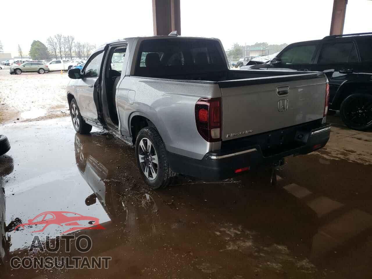 HONDA RIDGELINE 2018 - 5FPYK2F52JB001057