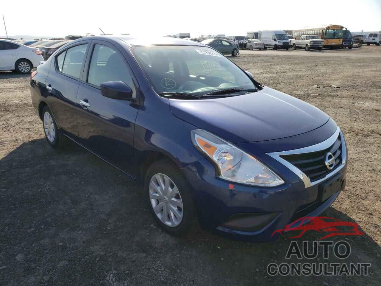 NISSAN VERSA 2019 - 3N1CN7AP4KL870135