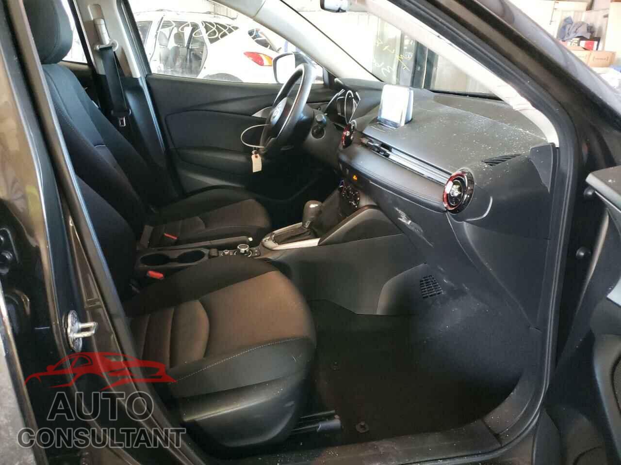 MAZDA CX-3 2017 - JM1DKFB7XH0177322