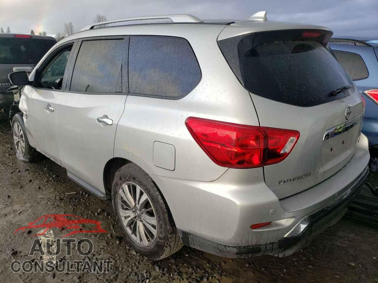 NISSAN PATHFINDER 2019 - 5N1DR2MM1KC596880