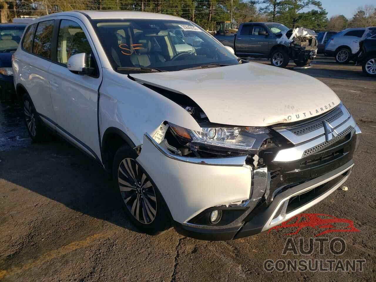 MITSUBISHI OUTLANDER 2020 - JA4AD3A30LZ048899