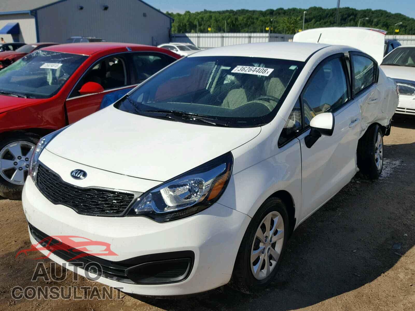 KIA RIO 2015 - KNADM4A30F6527660