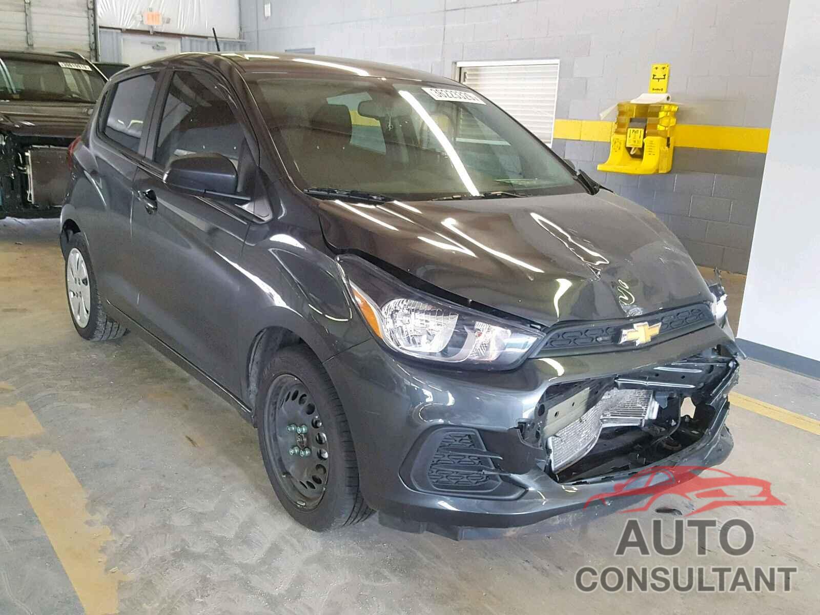 CHEVROLET SPARK 2018 - KL8CB6SA6JC421326