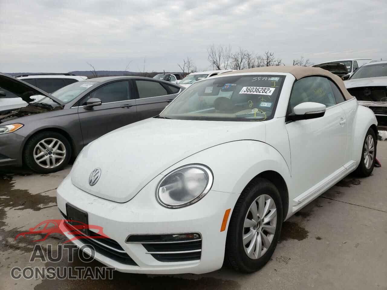 VOLKSWAGEN BEETLE 2017 - 3VW517AT9HM804601
