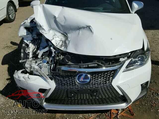 LEXUS CT 200 2015 - JTHKD5BH4F2228267