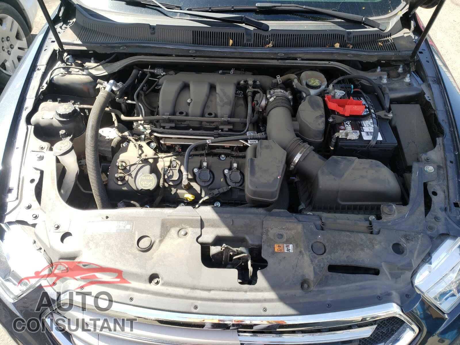 FORD TAURUS 2017 - 1FAHP2E81HG117295