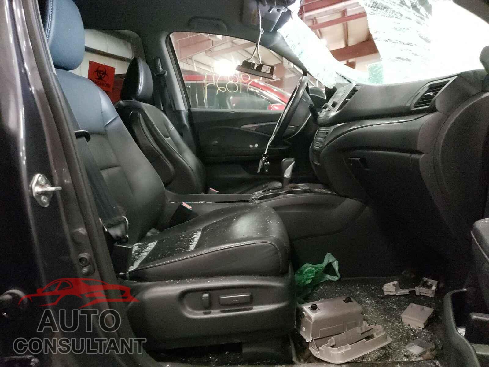 HONDA RIDGELINE 2017 - 5FPYK3F52HB038979