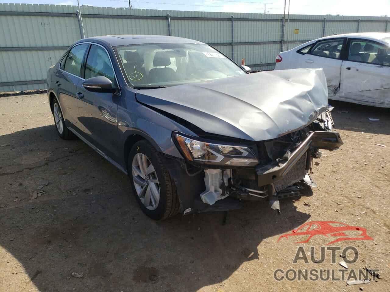 VOLKSWAGEN PASSAT 2018 - 1VWBA7A33JC038682