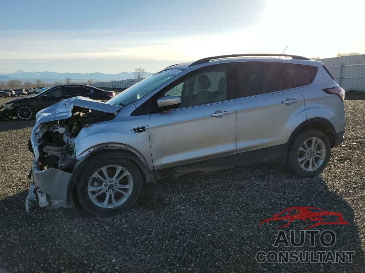 FORD ESCAPE 2017 - 1FMCU9GD5HUC27229