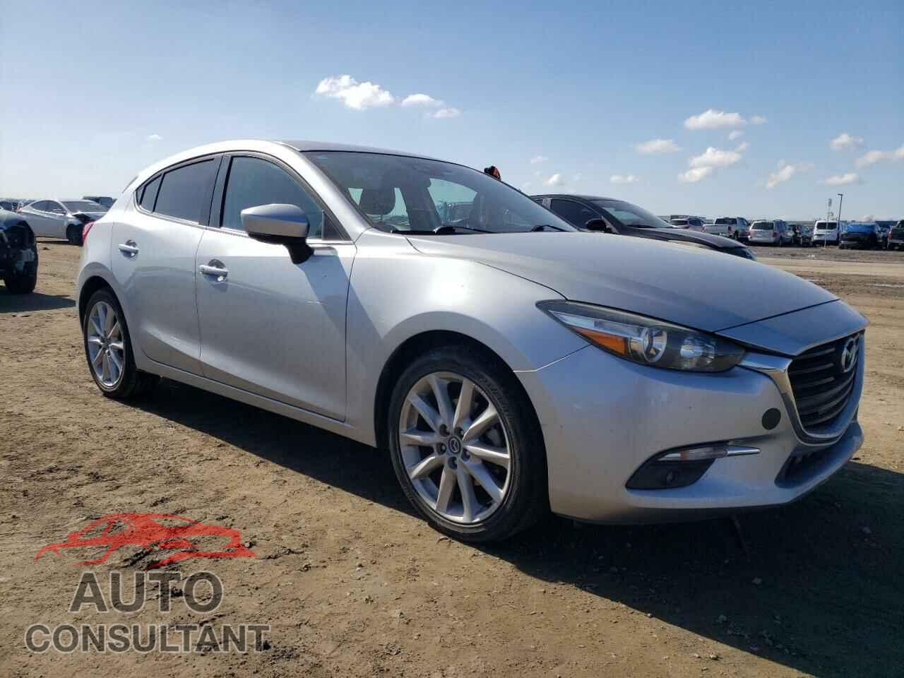 MAZDA 3 2017 - JM1BN1M37H1103877