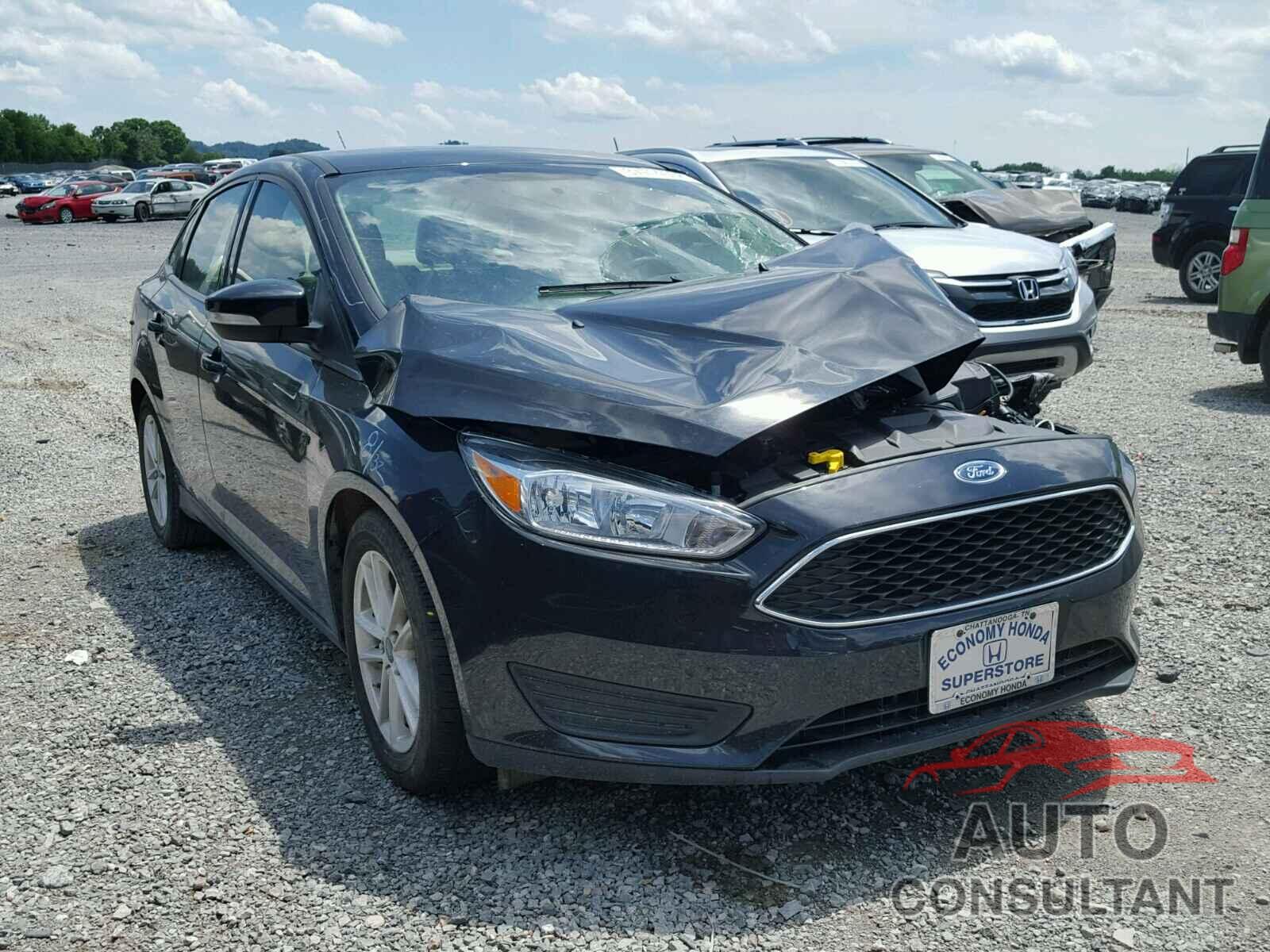 FORD FOCUS 2015 - 1FADP3F21FL333165