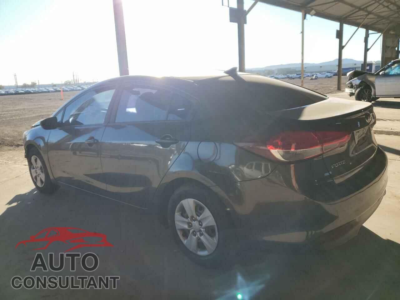 KIA FORTE 2017 - 3KPFK4A70HE024437